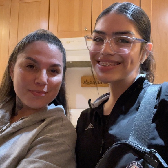 𝚖𝚎𝚎𝚝 𝚖𝚎♡ - Picture 2 of 7